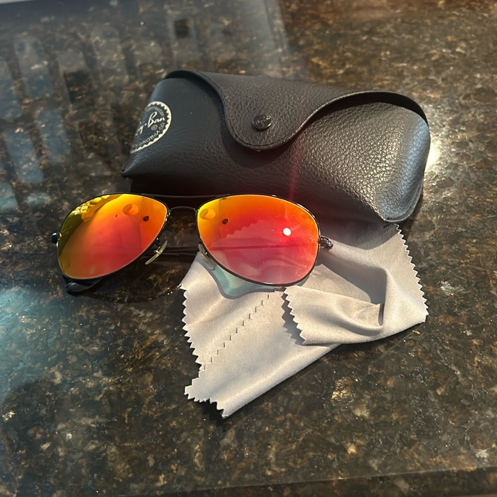 Women’s ray bans